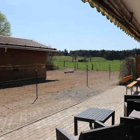 Pferdehof Pankratz * Iffeldorf